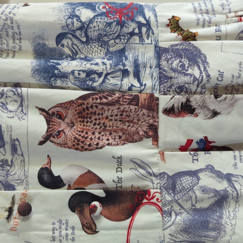 Dangerfield Alice In Wonderland Print Mini Dress - Picture 4 of 6